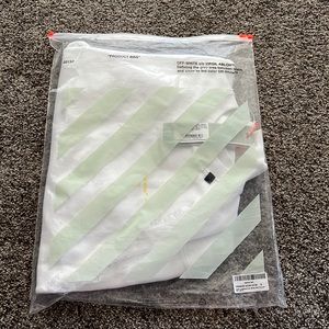 🆕Authentic 2013 OFF-WHITE acrylic arrows slim crew neck white yellow black